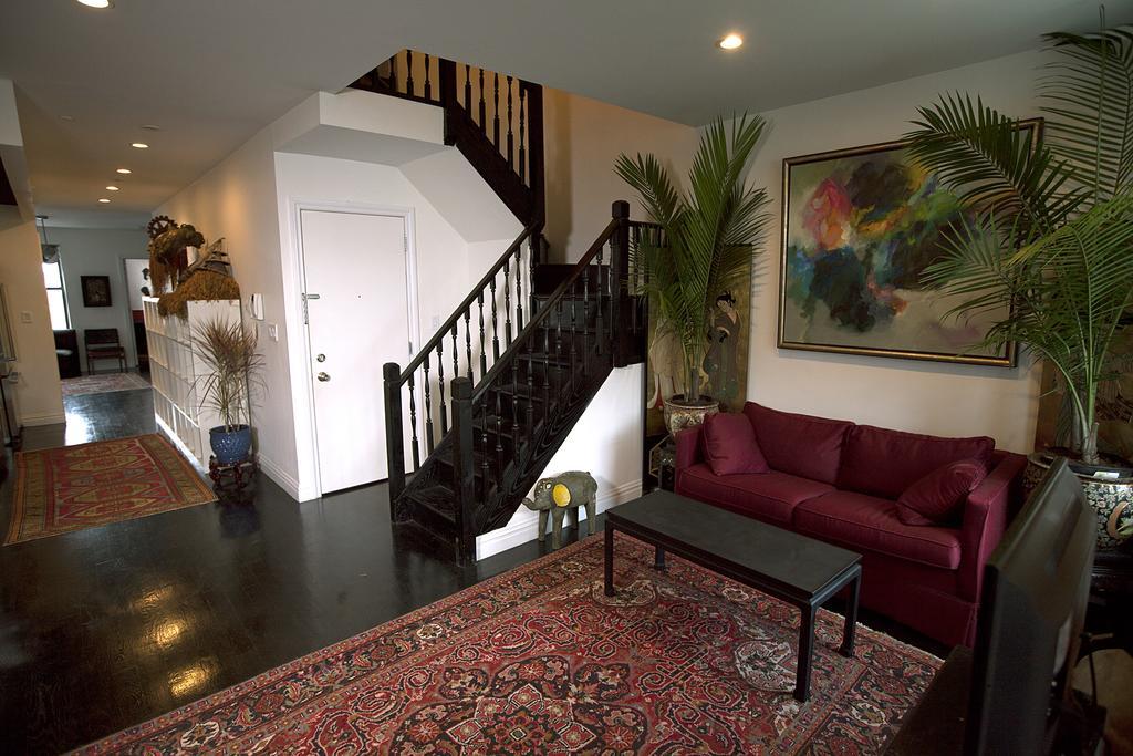The Gallery House Hotel New York Exterior photo